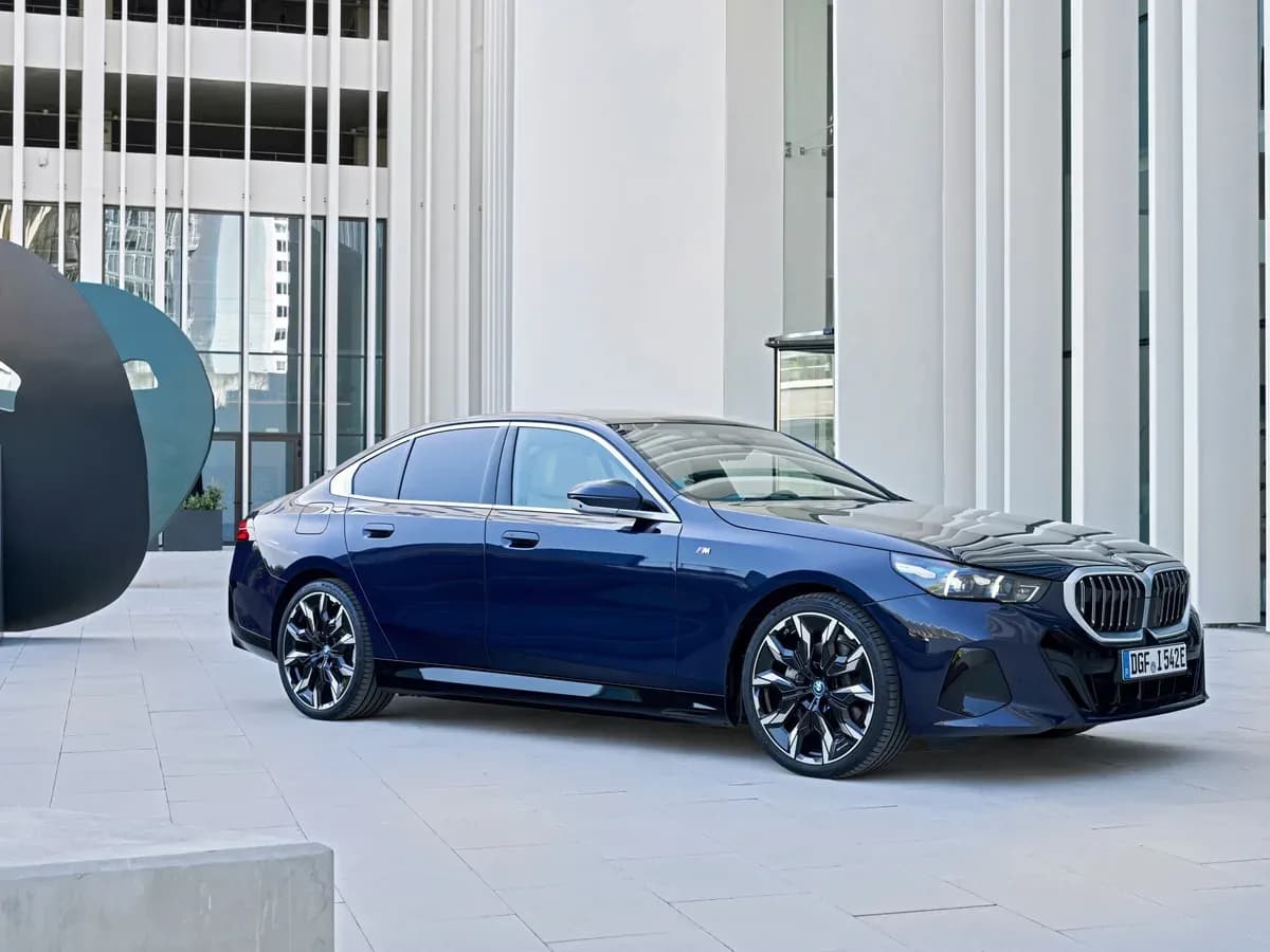 2026 BMW i5