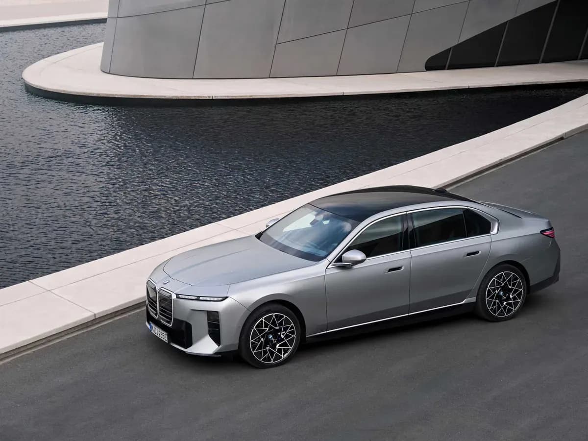 2026 BMW i7