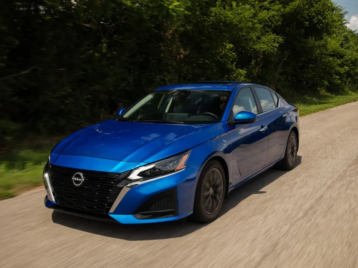 2026 Nissan Altima SV