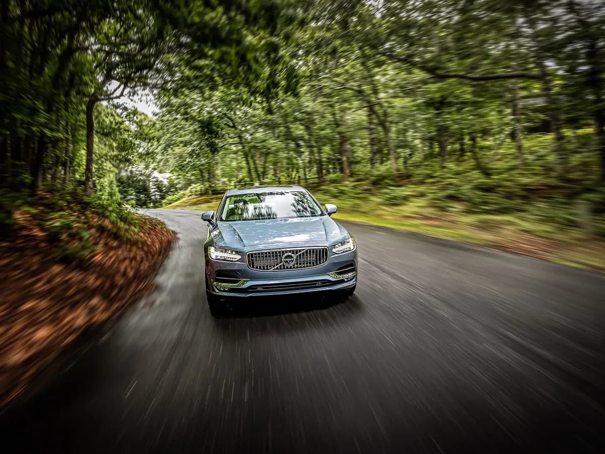 2026 Volvo S90